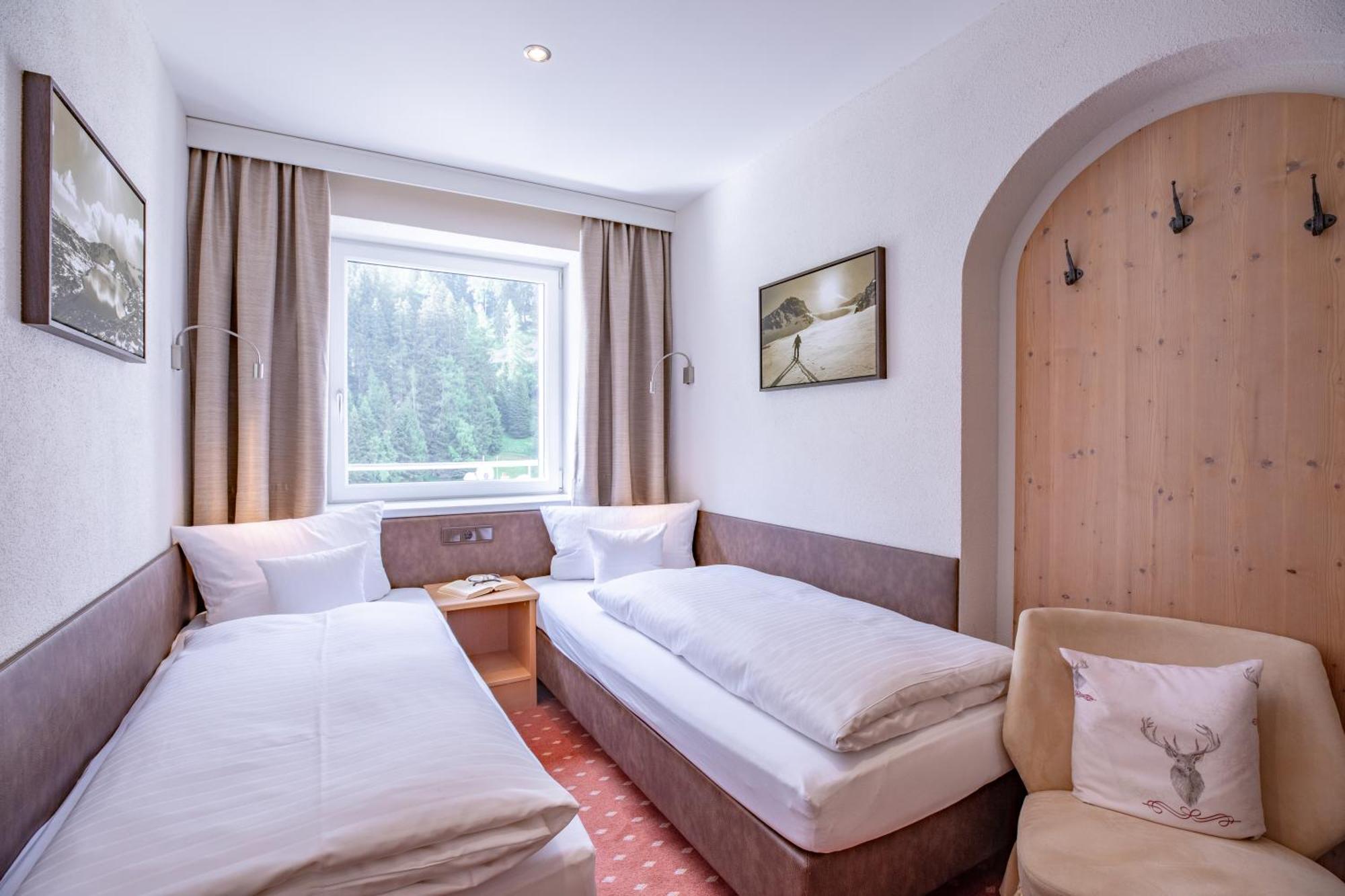 Patteriol Apart-Hotel-Garni Sankt Anton am Arlberg Exterior photo